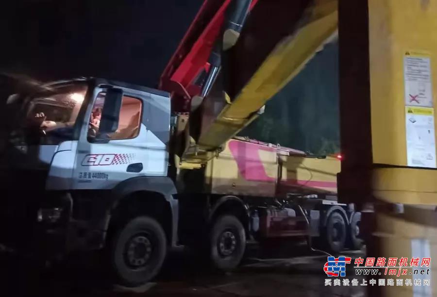 搶汛期,抓進度!65小時連續施工,三一泵車顯神威